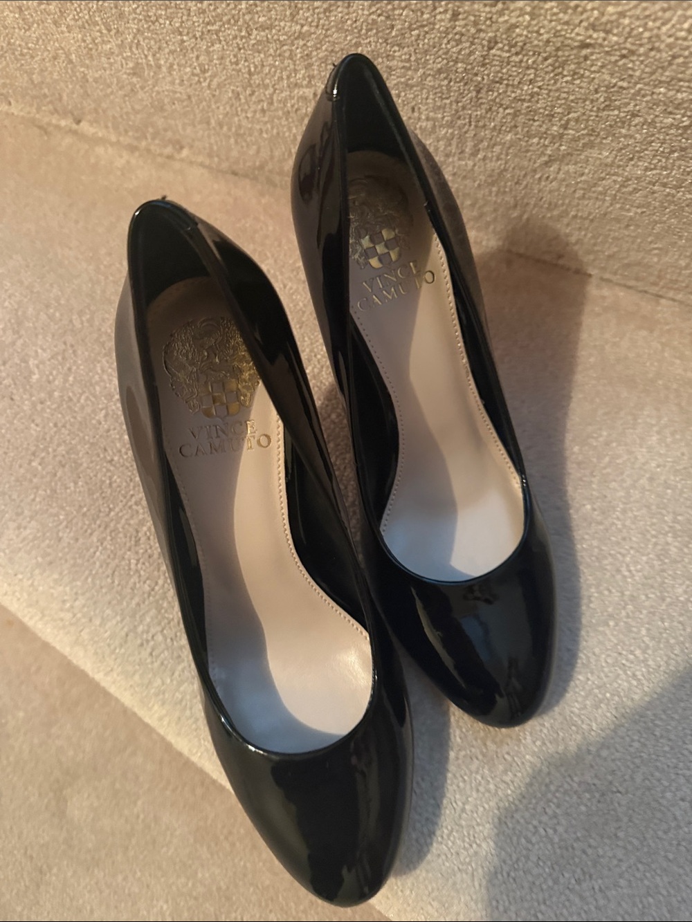 Vince Camuto Black Patent Pointed Pumps